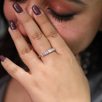 Tender Lab Diamond Silver Ring (SRB-AG058)