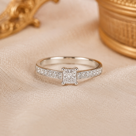 Eternal Lab Diamond Silver Ring (SRB-AG021)