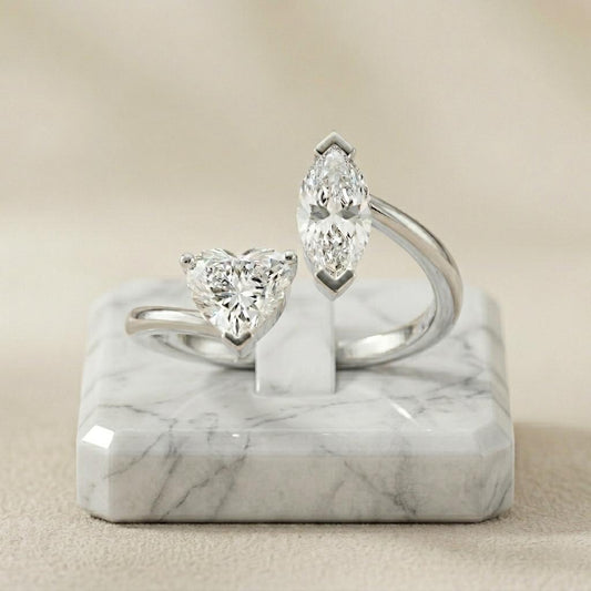 Lyrical Silver Diamond Ring (SRB-AG031)