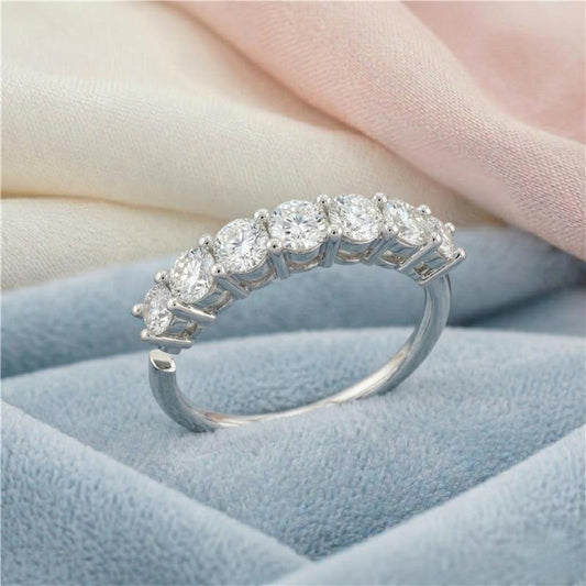 Lunessa Diamond Nosepin (SNP-AG001)